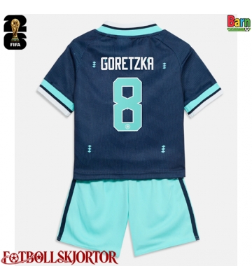 Tyskland Leon Goretzka #8 Borta Kläder Barn VM 2026 Kortärmad (+ Korta byxor)